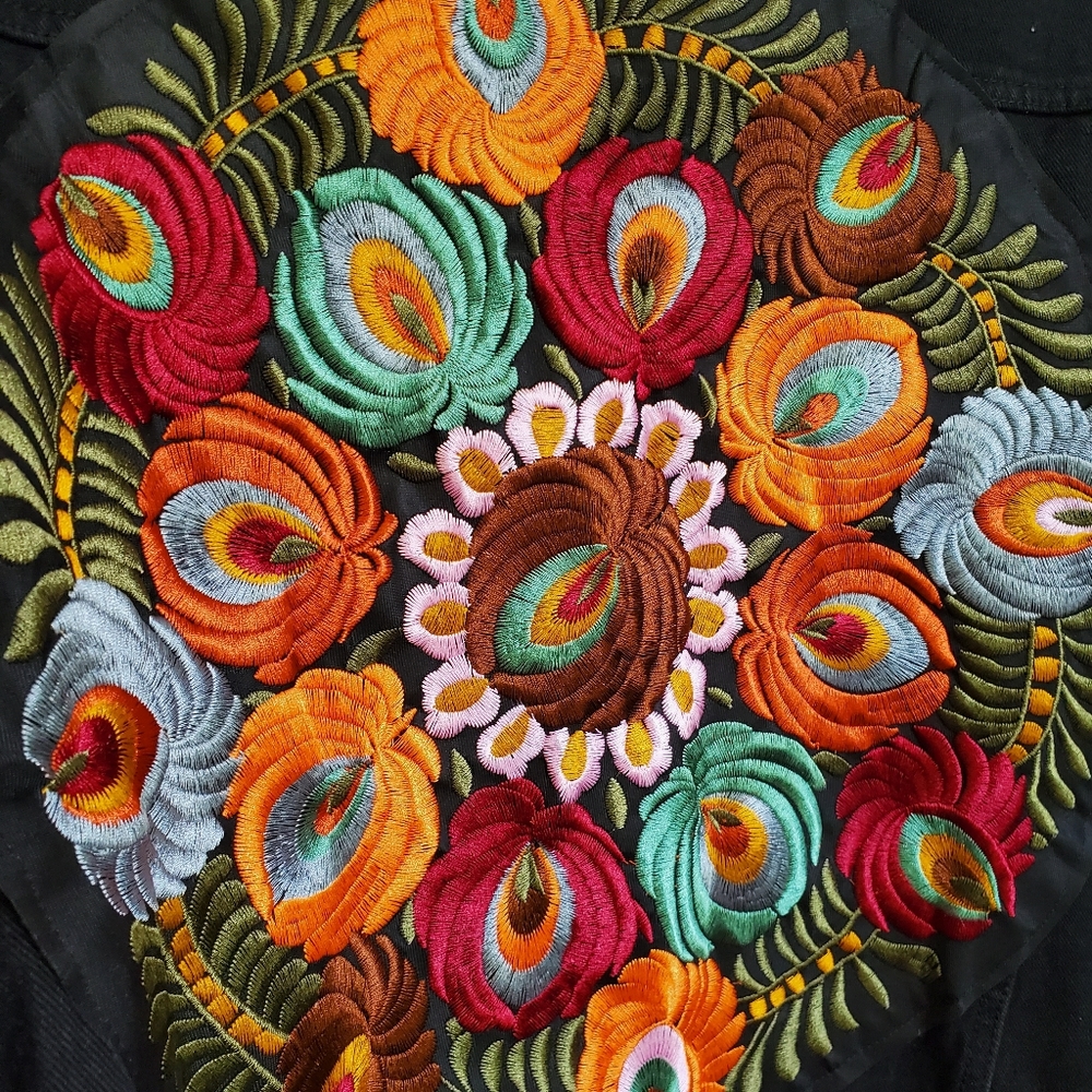 New Boho Embroidered Patch Denim Jean Jacket Oversized Coat Black - Picture 9 of 13